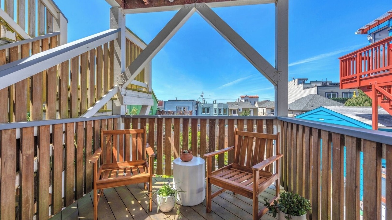 Photo of Outdoor in Outer Sunset
