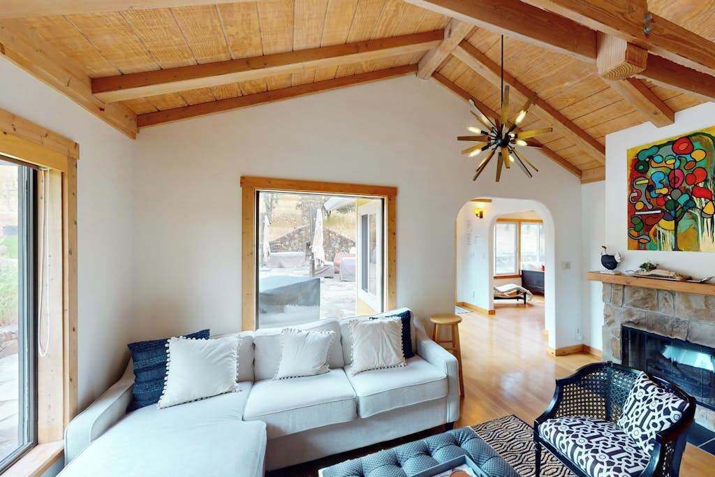 Photo of Livingroom in Glen Ellen