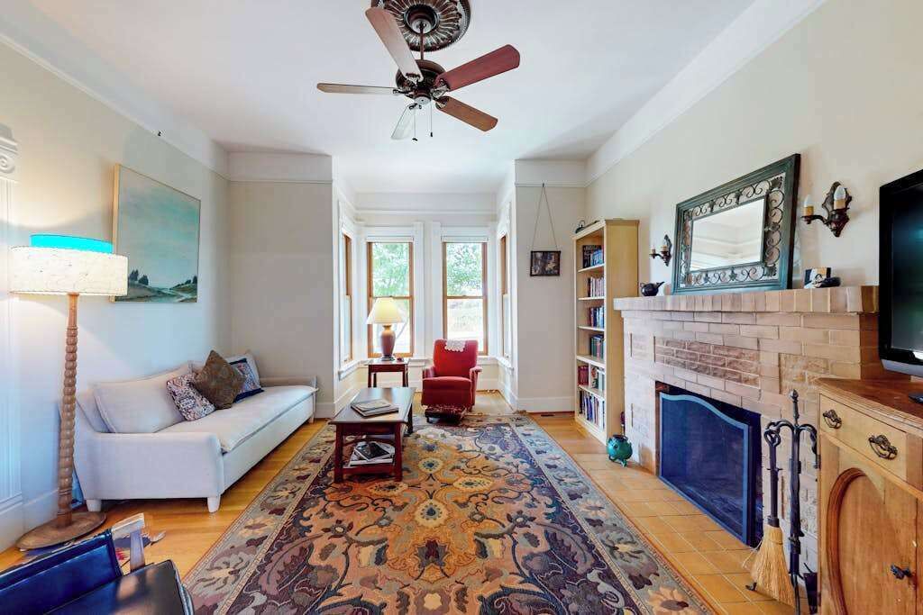 Photo of Livingroom in Healdsburg