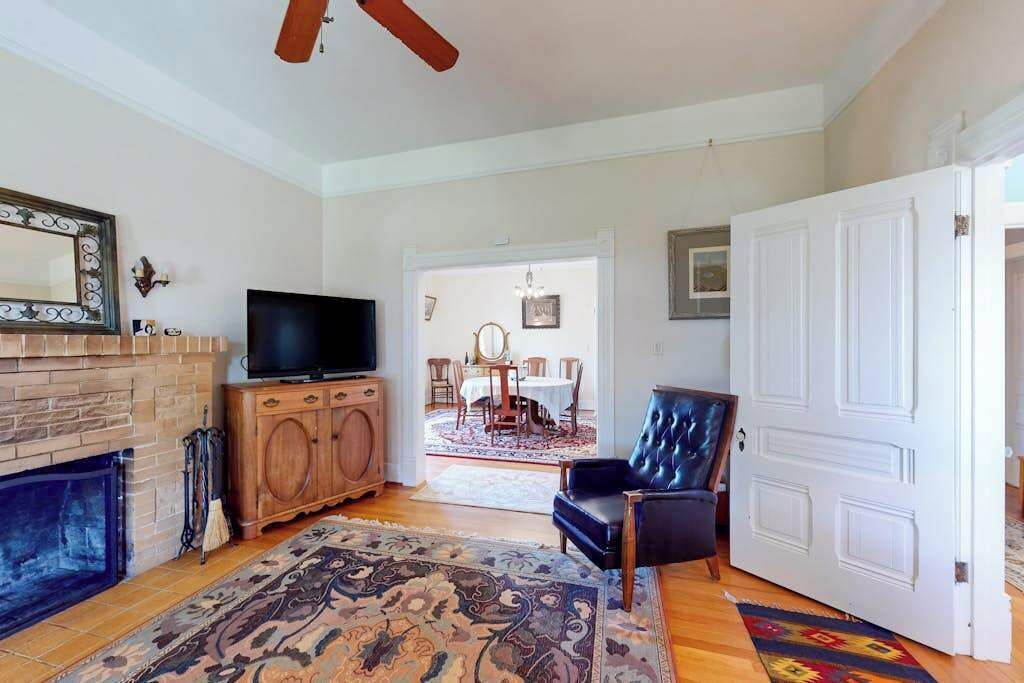 Photo of Livingroom in Healdsburg