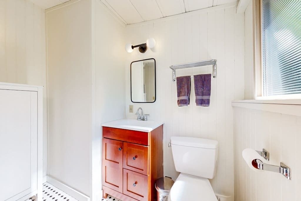 Photo of Bathroom in Forestville