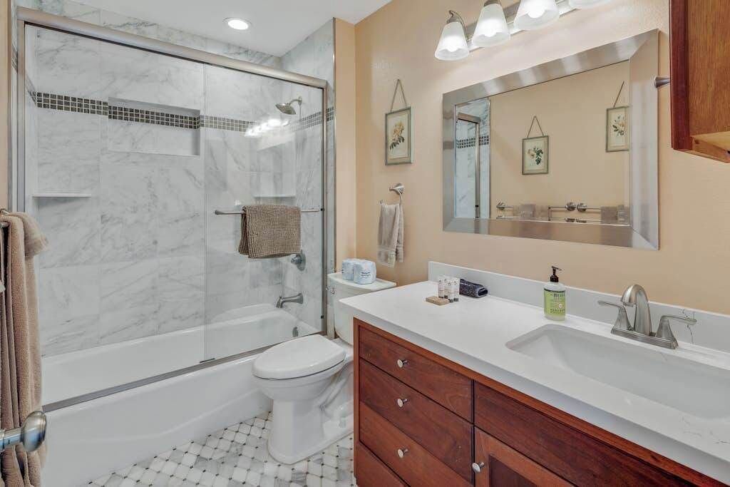 Photo of Bathroom in Bodega Bay