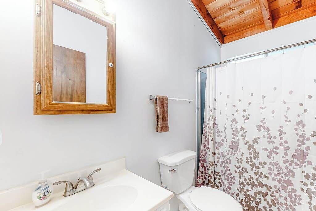 Photo of Bathroom in Northwood