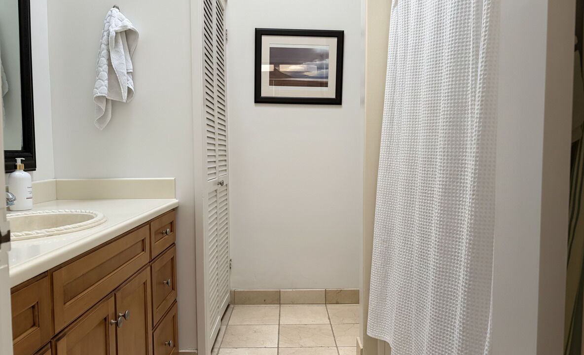 Photo of Bathroom in Quail Lodge
