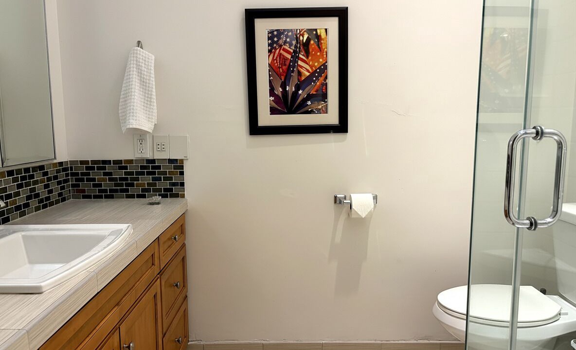 Photo of Bathroom in Quail Lodge