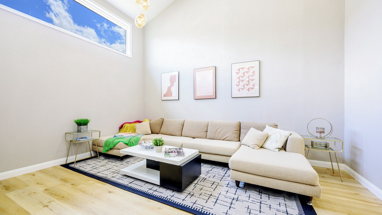 Photo of Livingroom in Cameron Hills