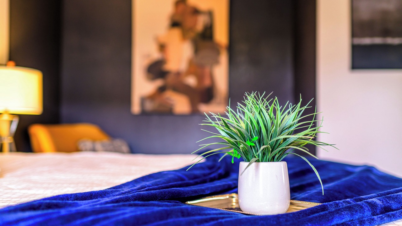 Photo of Bedroom in Cameron Hills