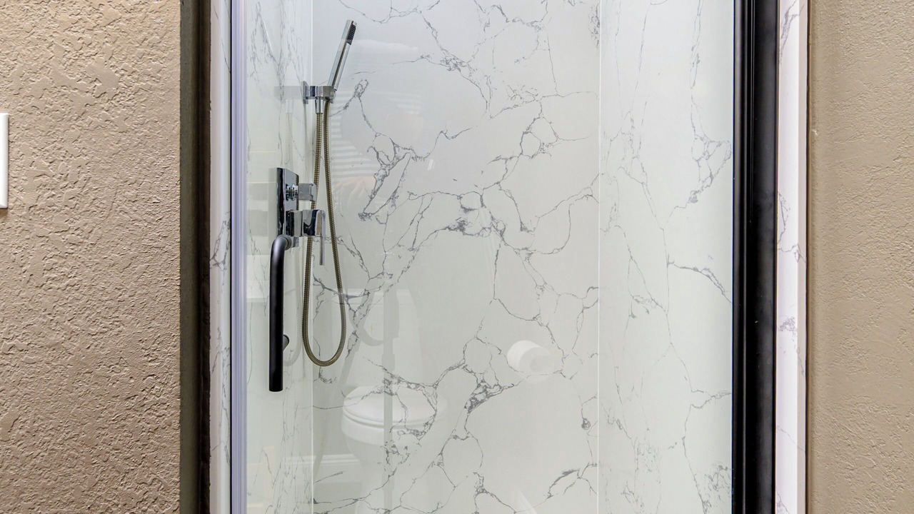 Photo of Bathroom in Cameron Hills