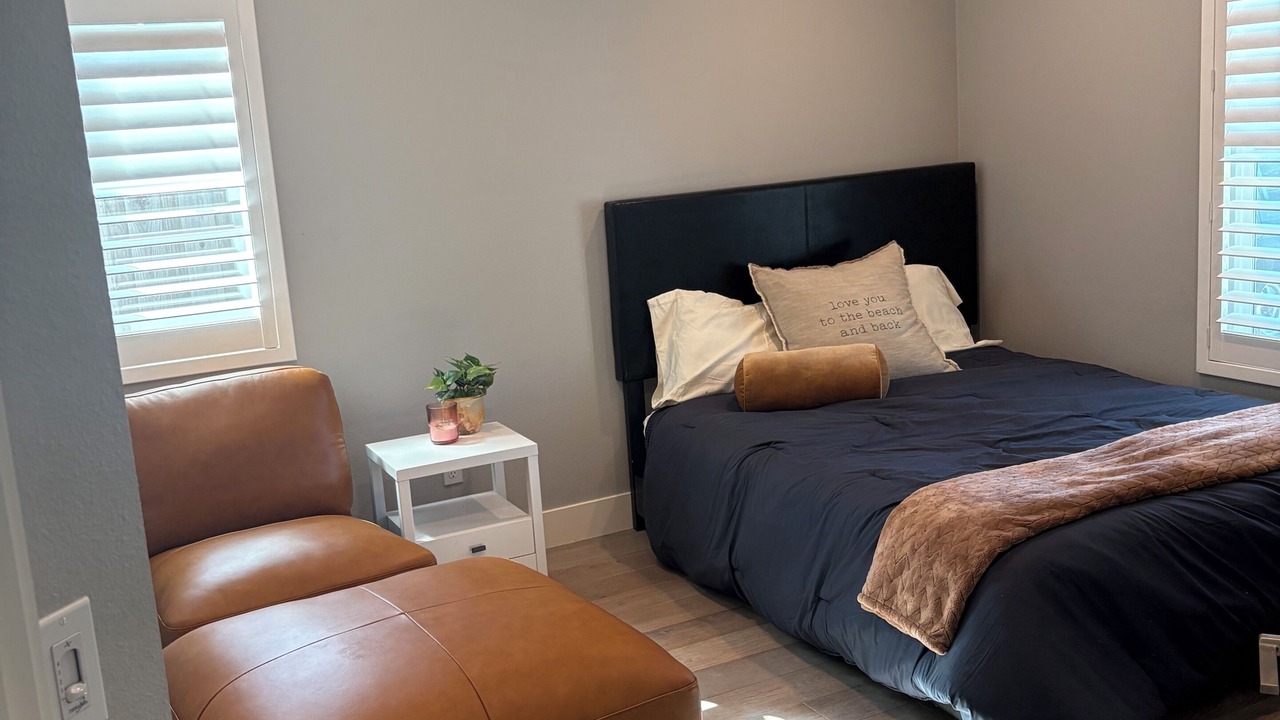 Photo of Bedroom in Larkfield-Wikiup