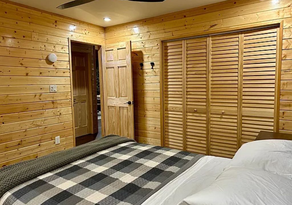 Photo of Bedroom in Kyburz