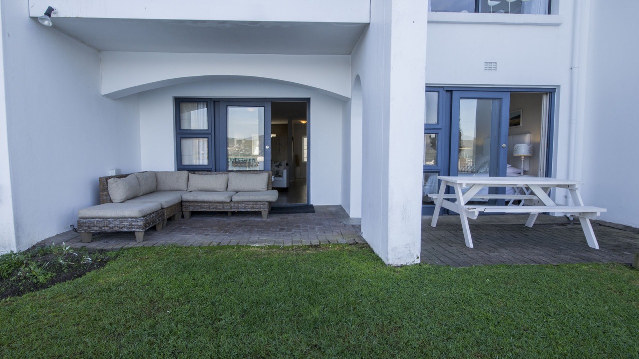 Photo of Patio Balcony in Knysna Central