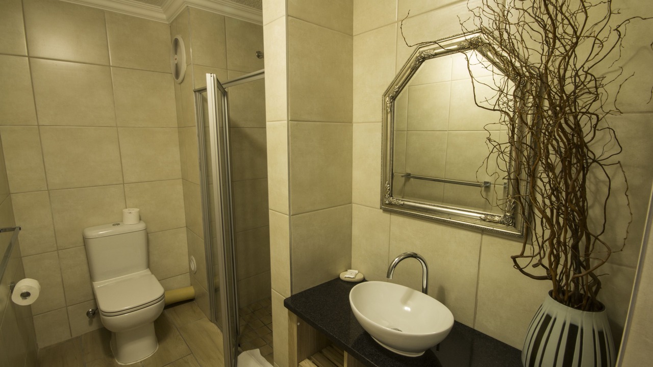 Photo of Bathroom in Knysna Central