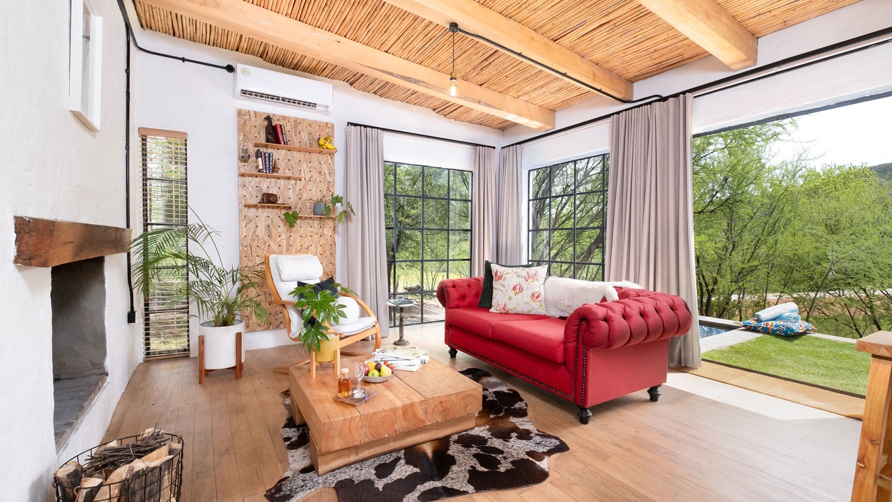 Photo of Bedroom in Oudtshoorn