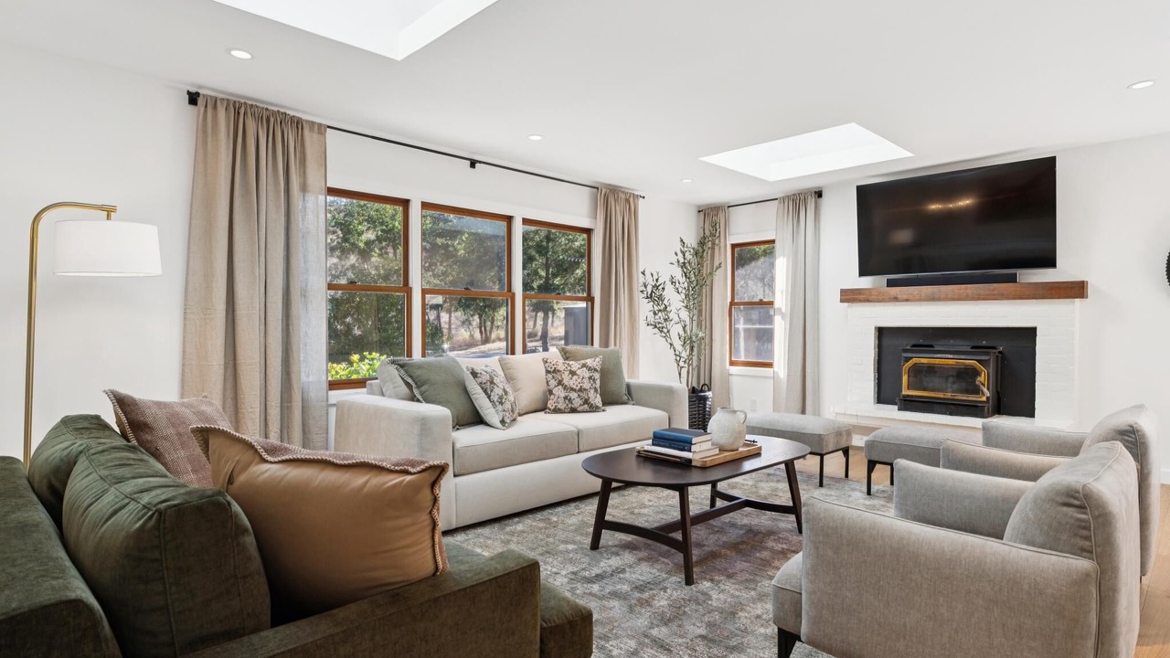 Photo of Livingroom in Santa Rosa
