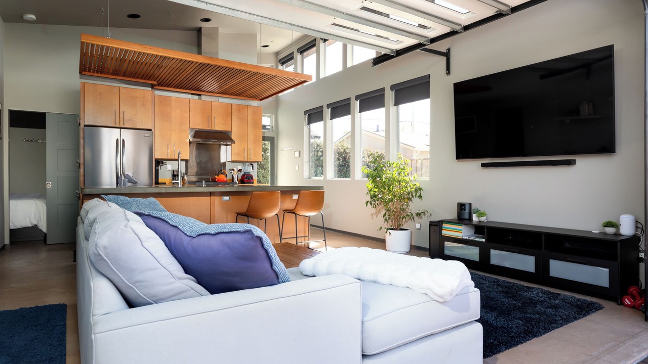 Photo of Livingroom in Opal Cliffs