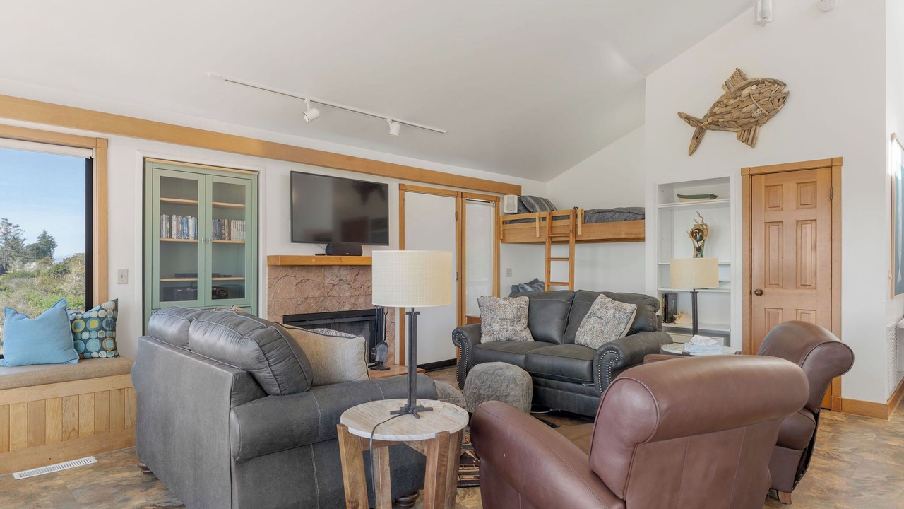 Photo of Livingroom in Sea Ranch