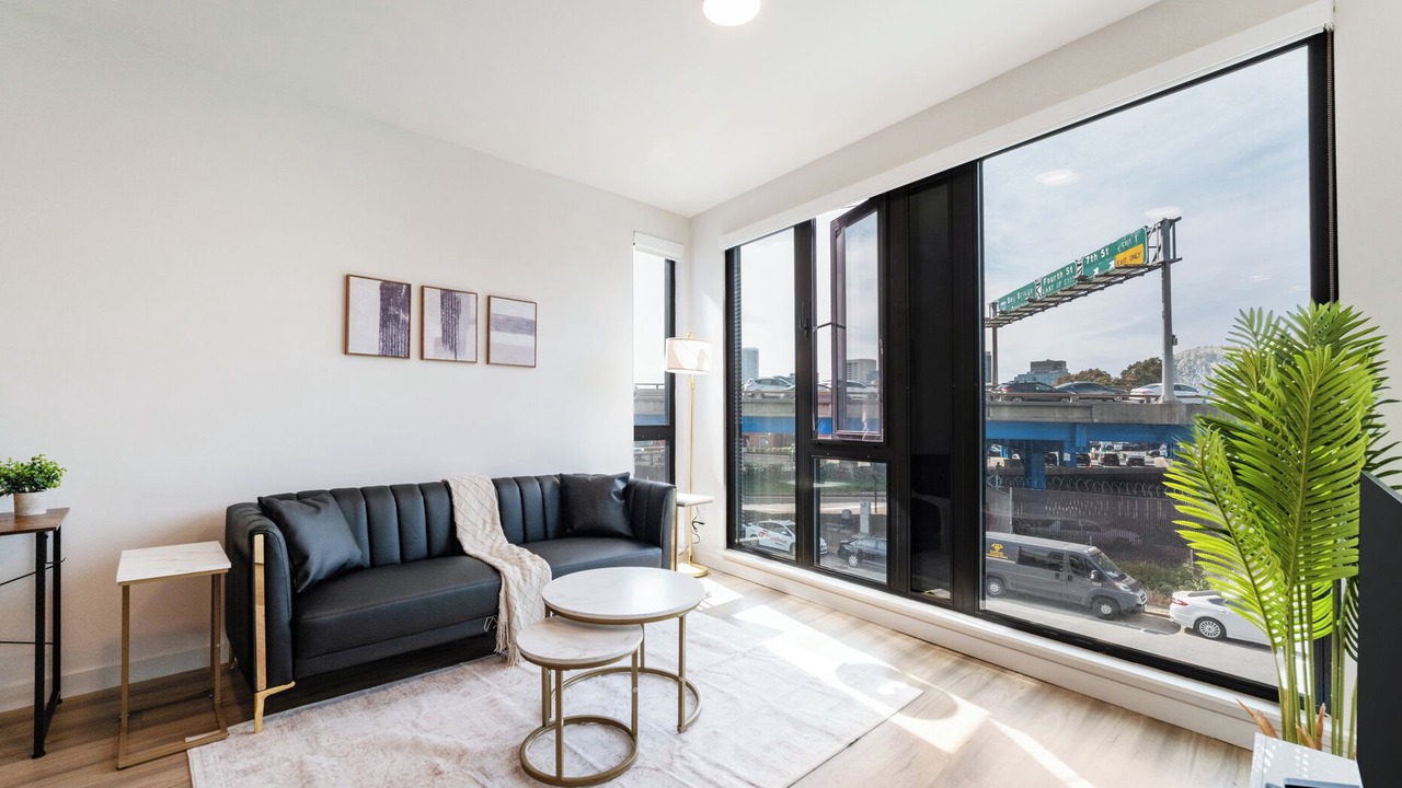Photo of Livingroom in South of Market