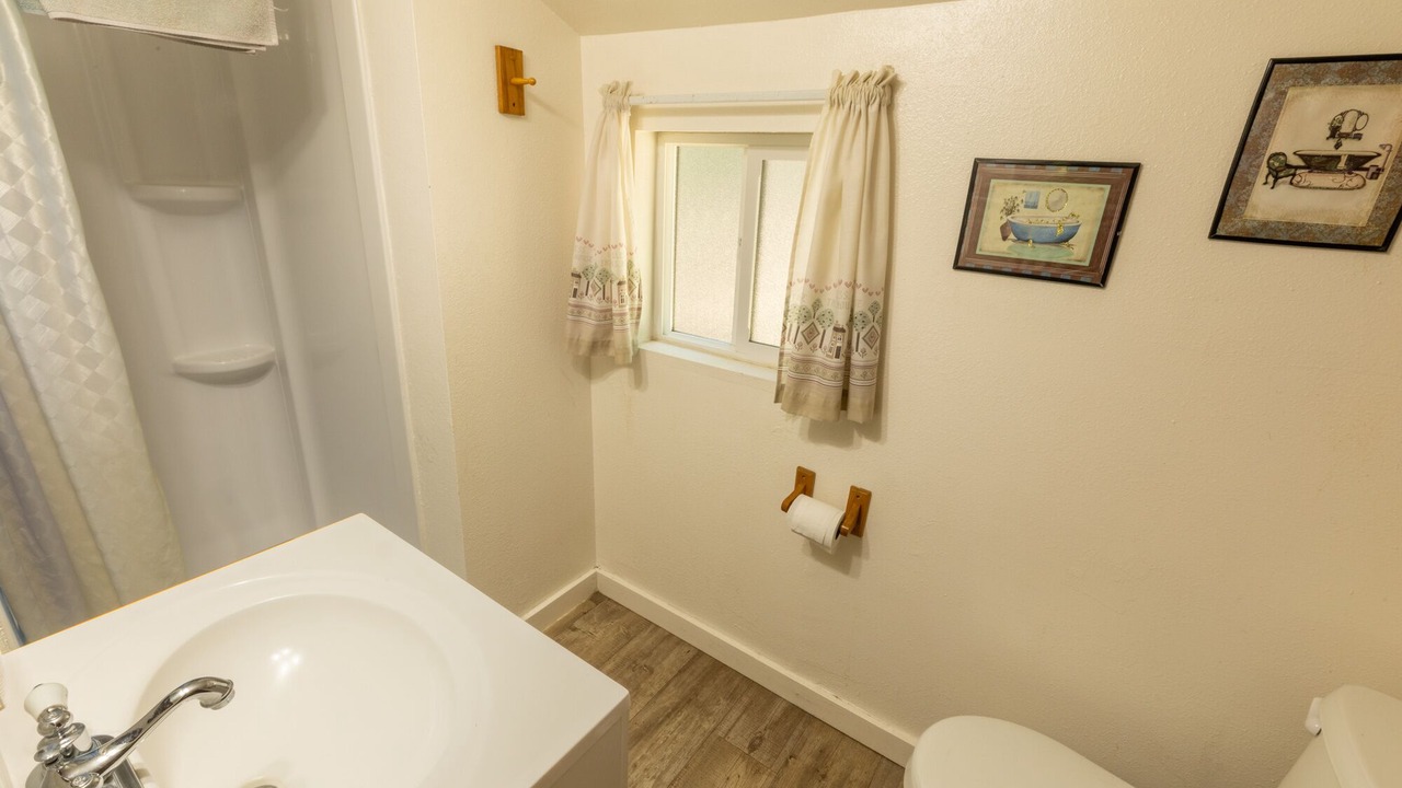 Photo of Bathroom in Blairsden-Graeagle