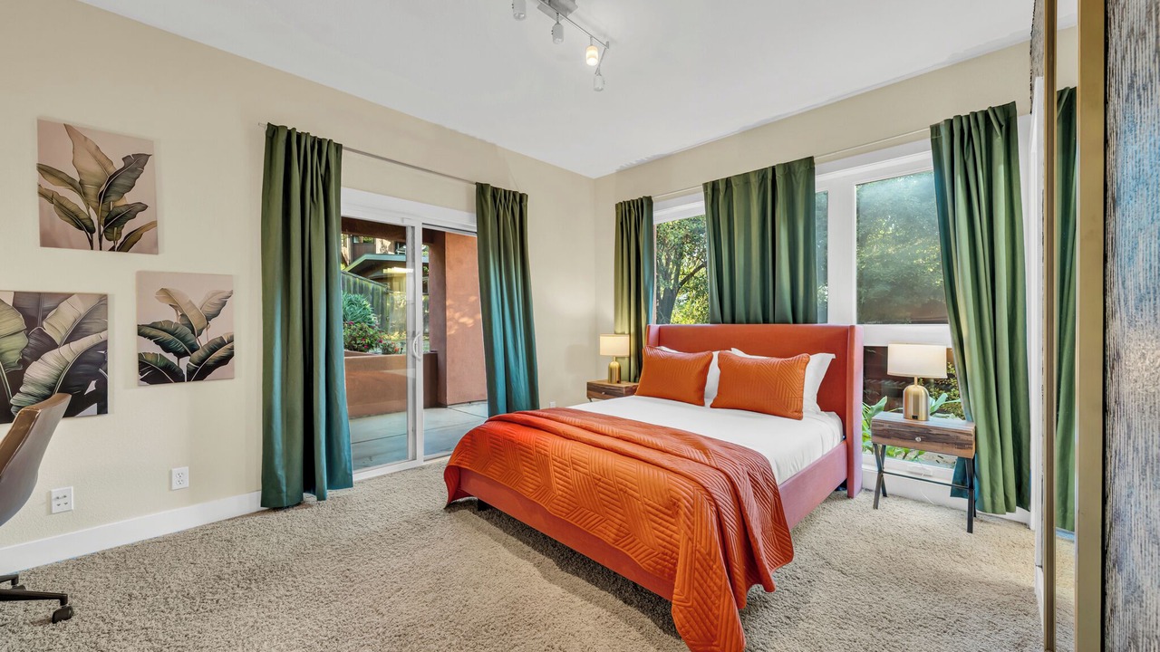Photo of Bedroom in Point Richmond