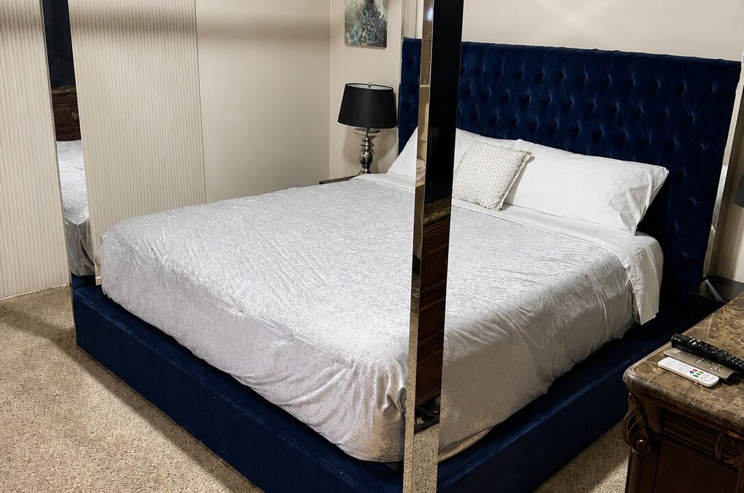 Photo of Bedroom in Rohnerville