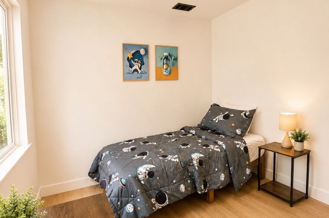 Photo of Bedroom in Willow Glen