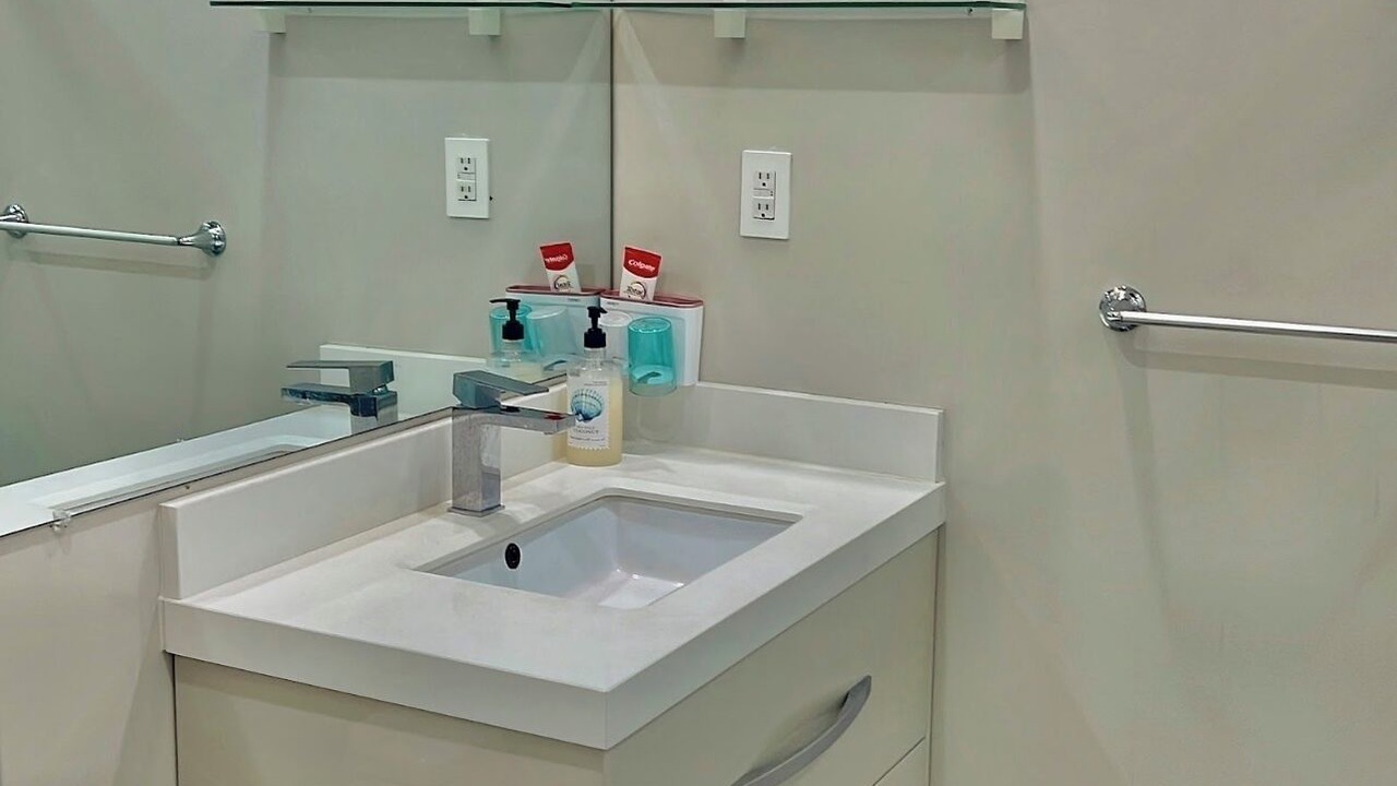 Photo of Bathroom in Crocker-Amazon