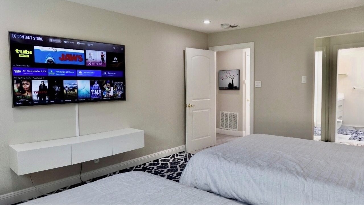 Photo of Bedroom in Crocker-Amazon