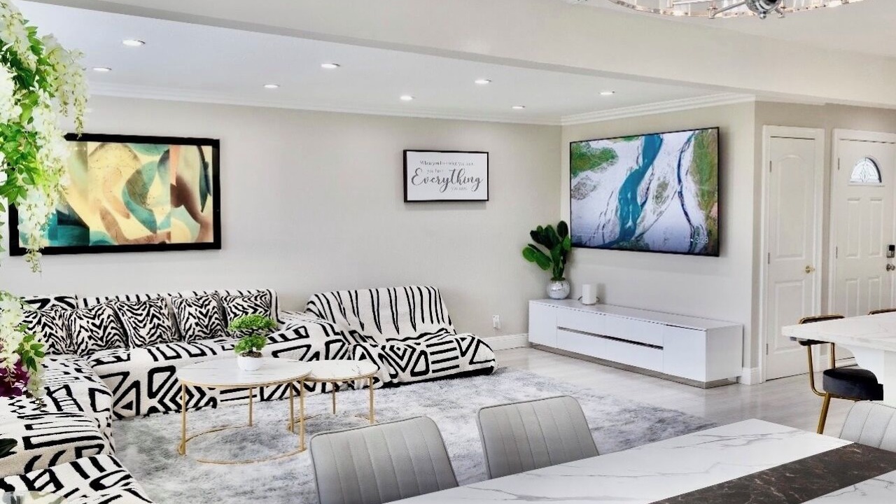 Photo of Livingroom in Crocker-Amazon