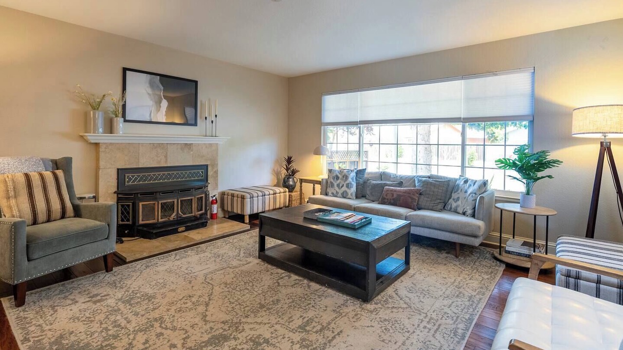 Photo of Bedroom in Santa Rosa