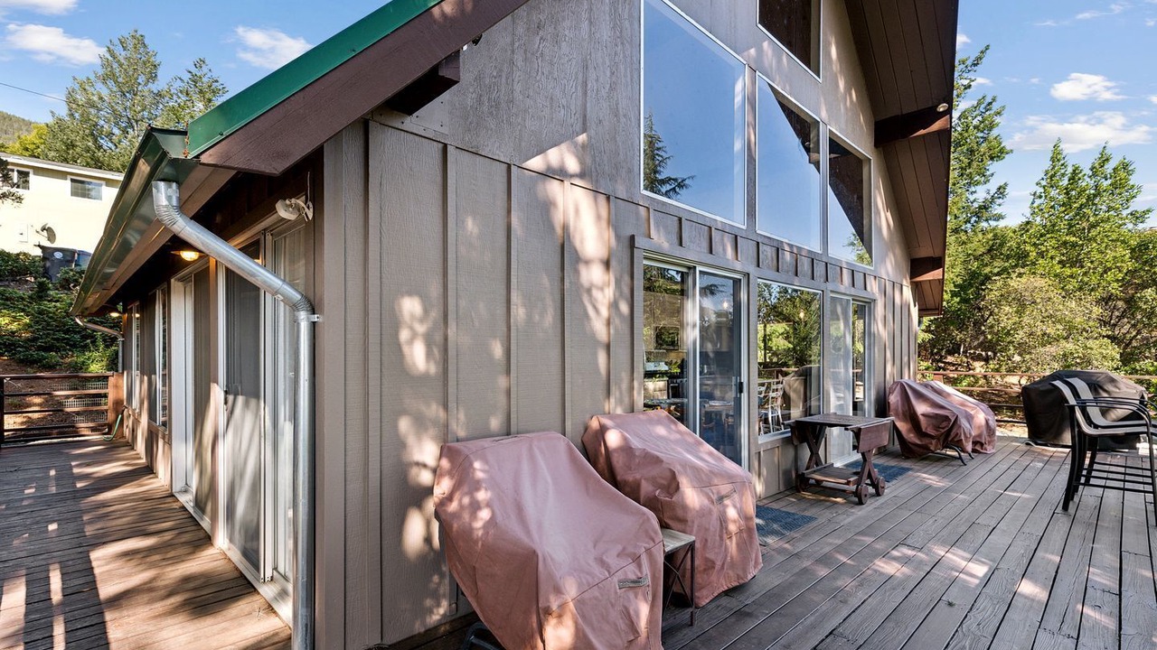 Photo of Patio Balcony in Kelseyville