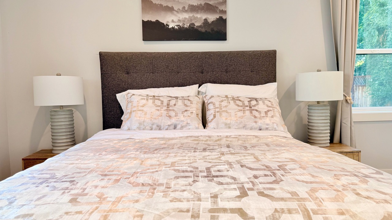 Photo of Bedroom in Willow Glen
