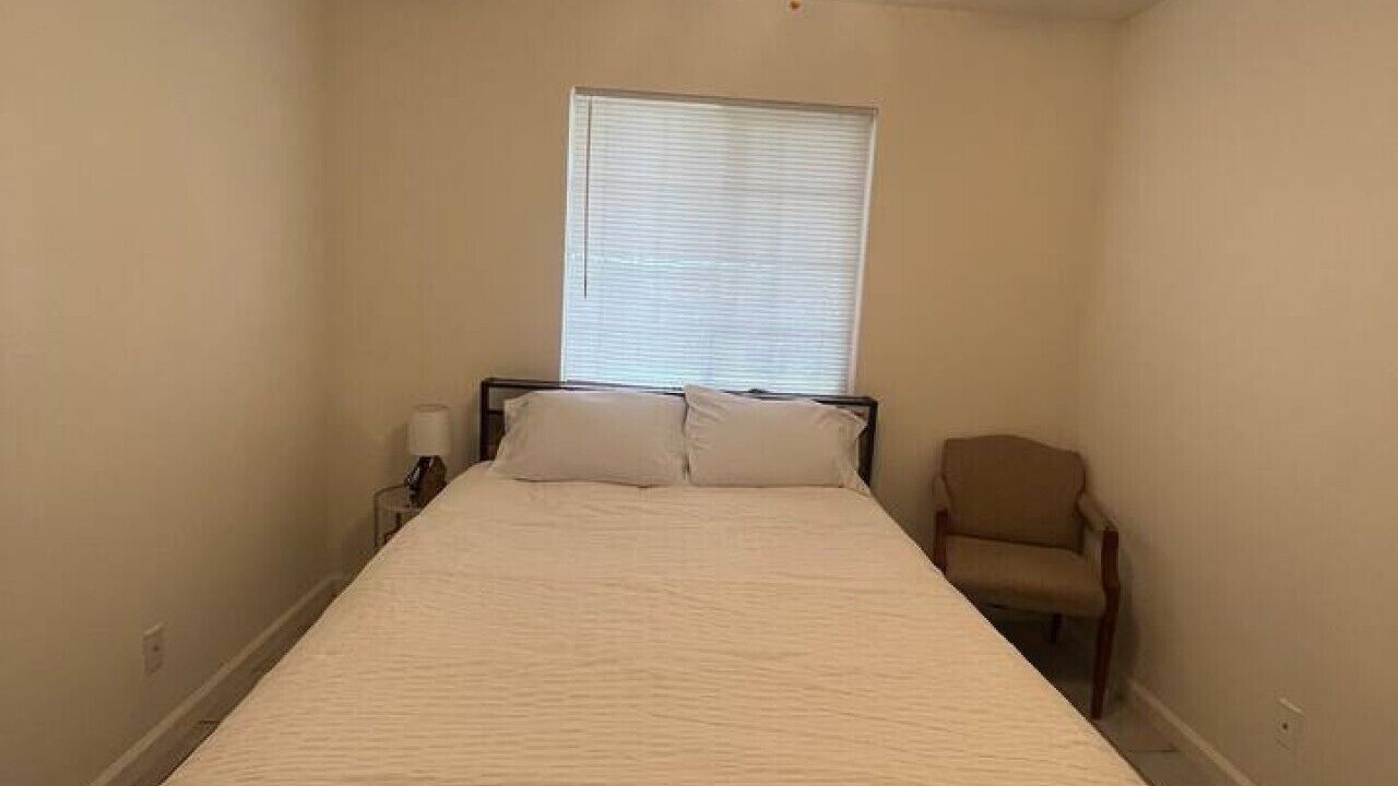 Photo of Bedroom in Arden-Arcade