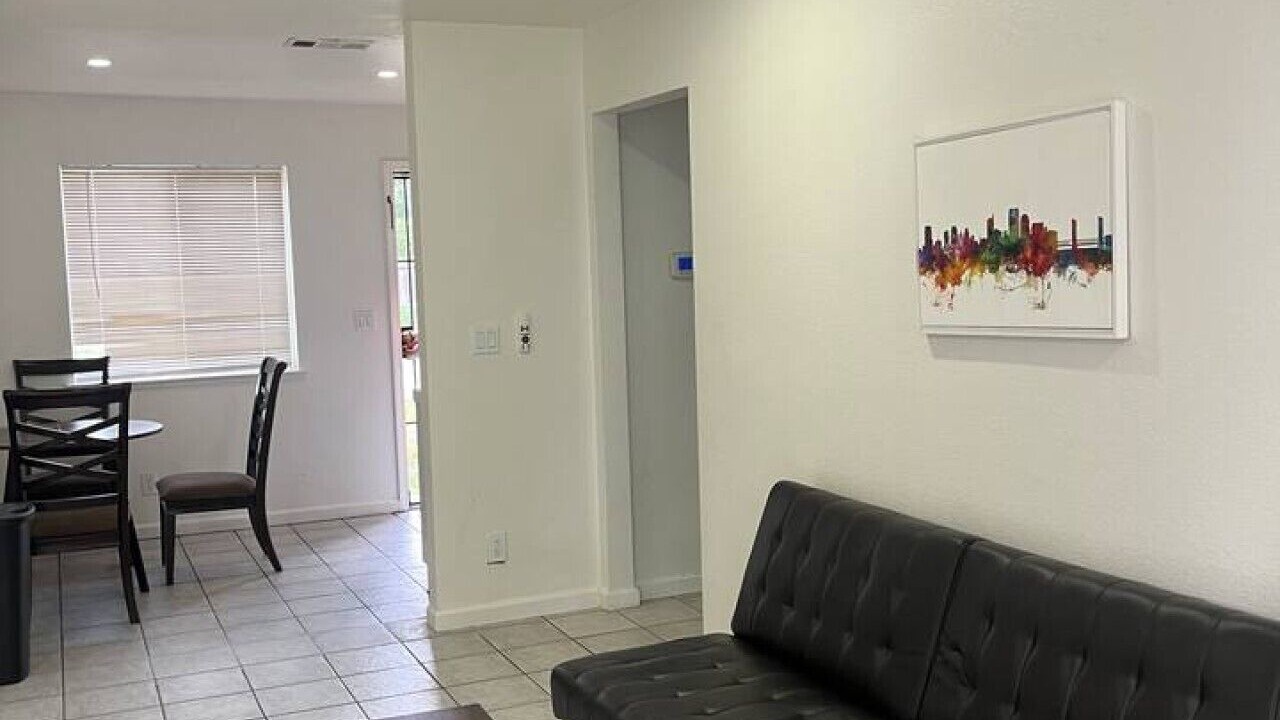 Photo of Livingroom in Arden-Arcade