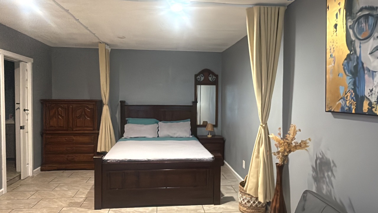 Photo of Bedroom in Antioch