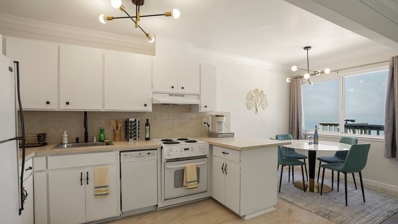 Photo of Kitchen in Pacifica