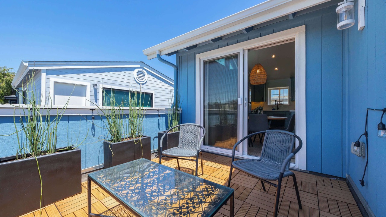 Photo of Patio Balcony in Eastside Santa Cruz
