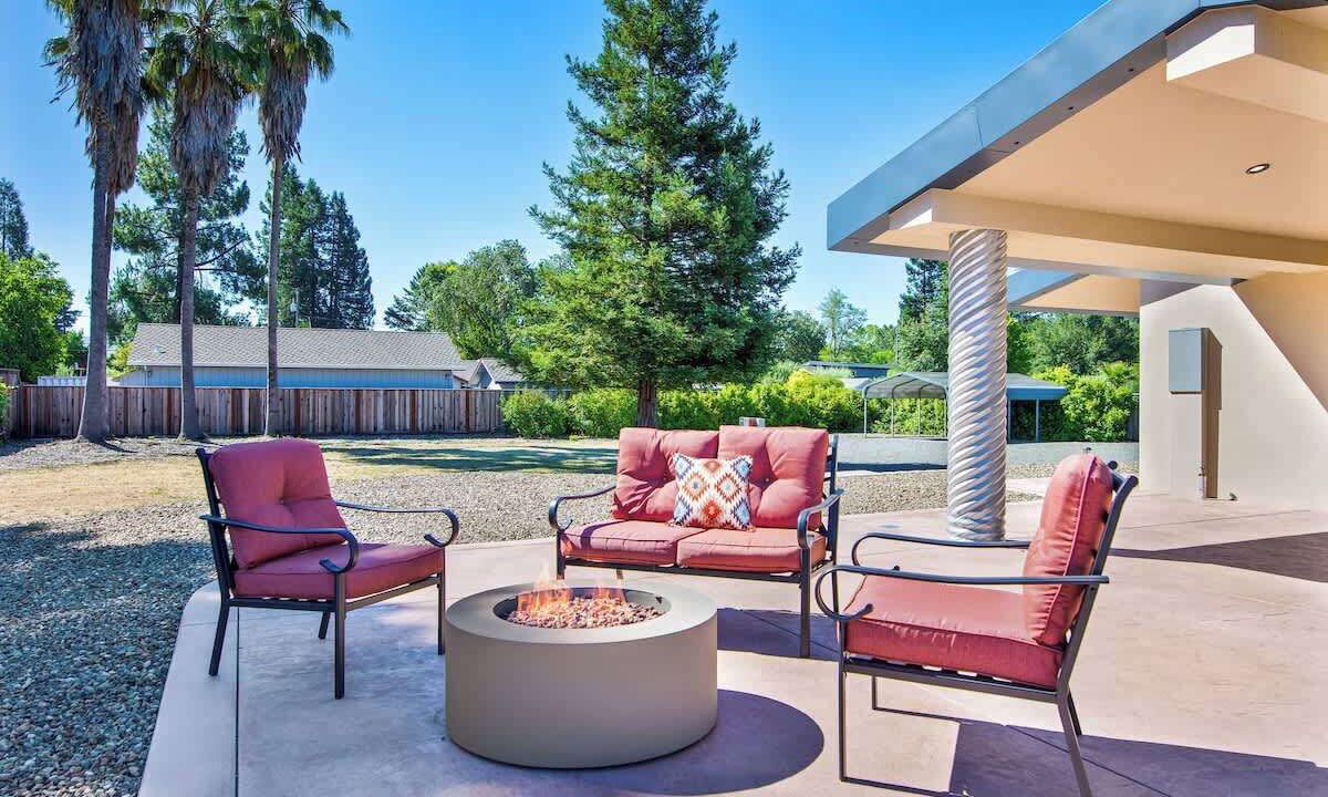 Photo of Patio Balcony in Kenwood