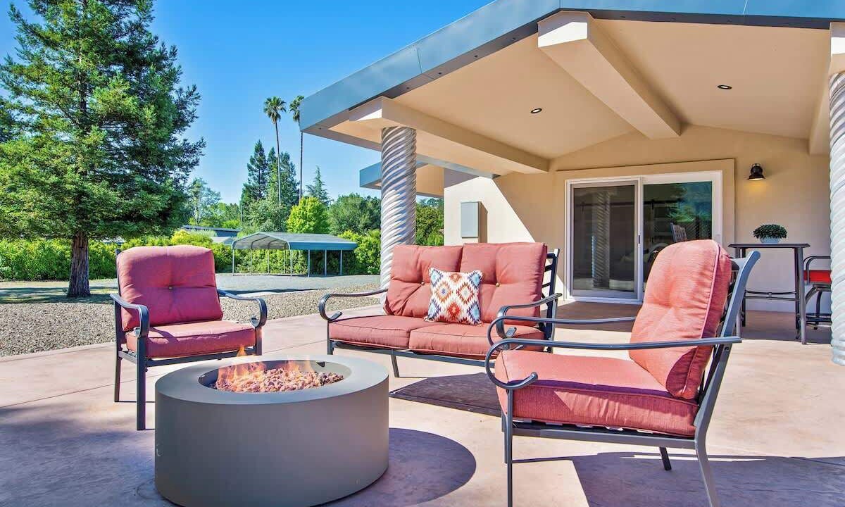 Photo of Patio Balcony in Kenwood