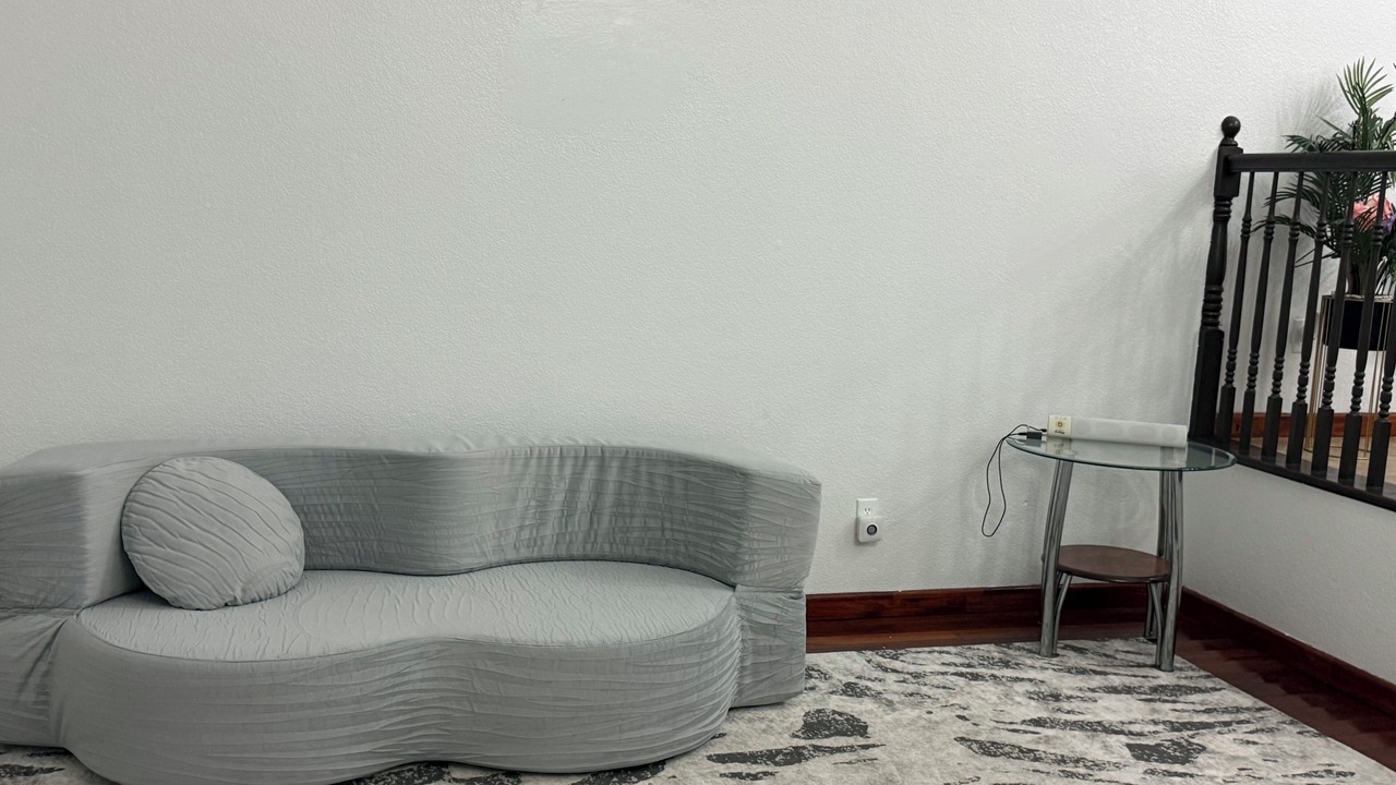 Photo of Livingroom in Southwestern Sacramento