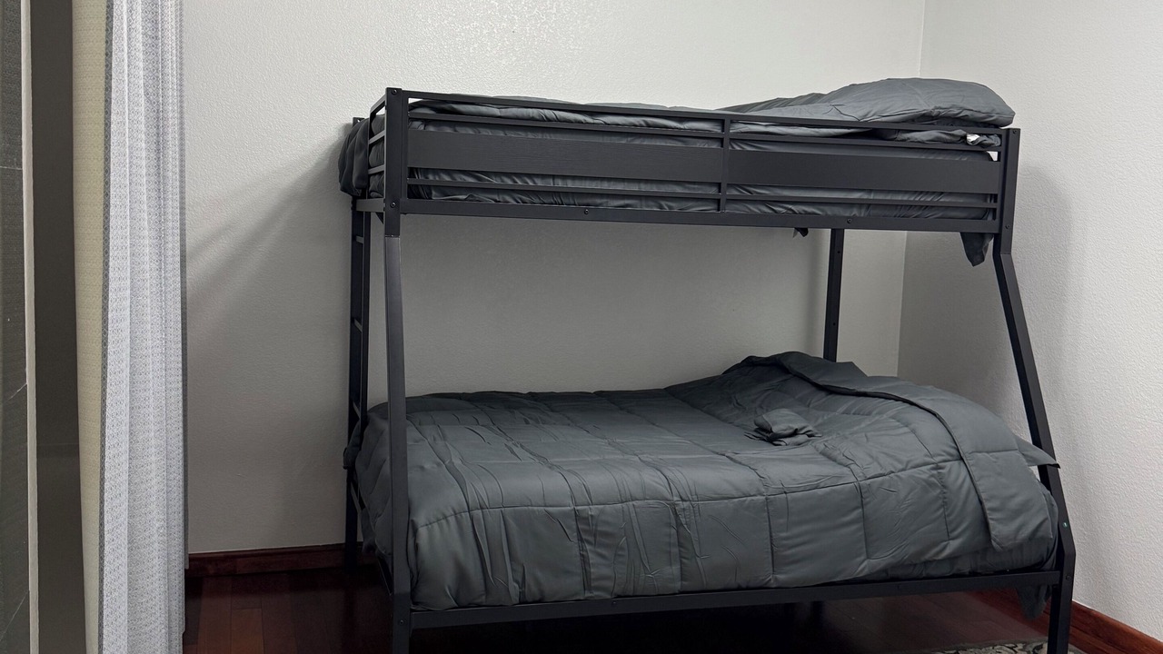 Photo of Bedroom in Southwestern Sacramento