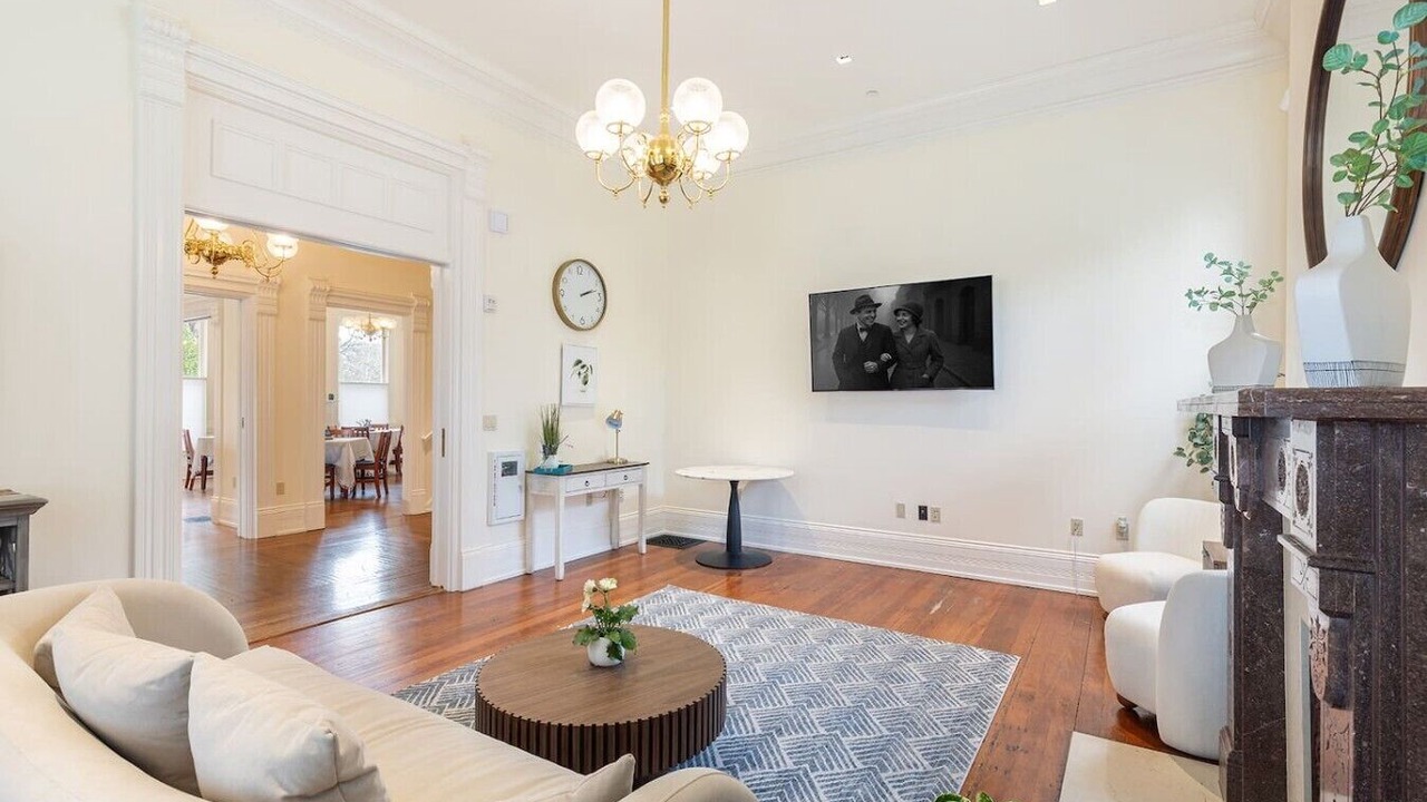 Photo of Livingroom in Napa