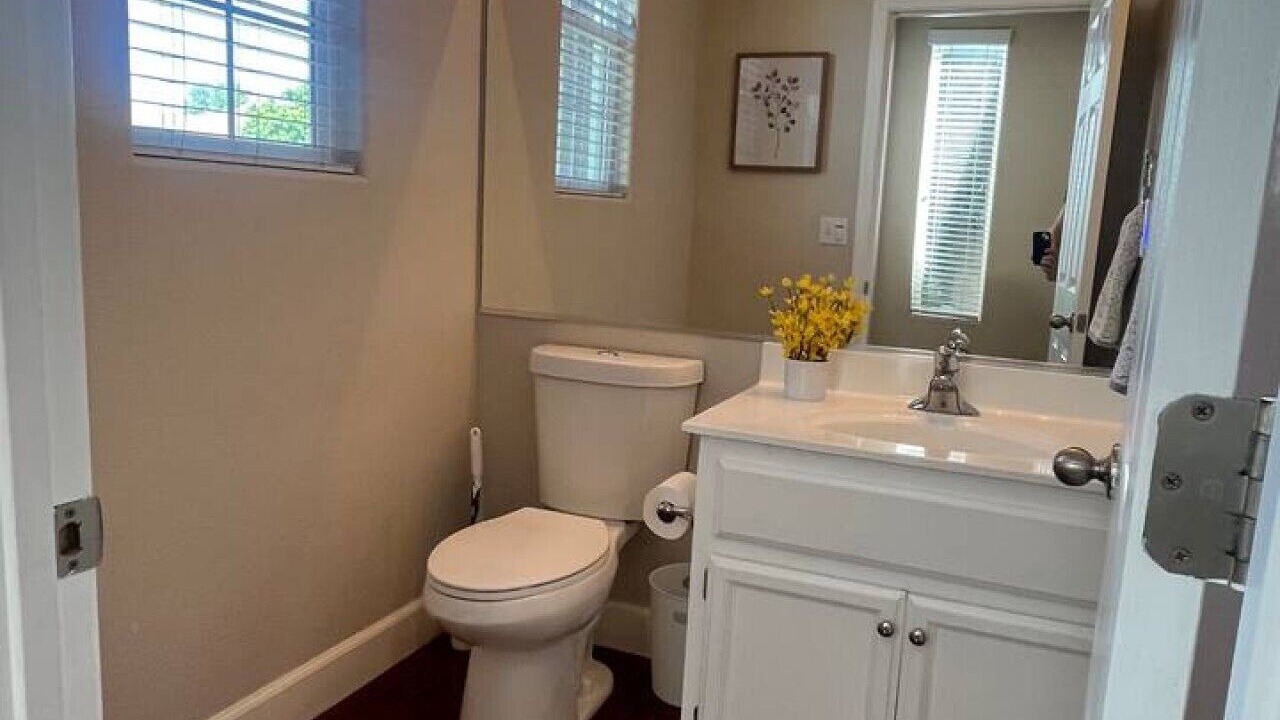 Photo of Bathroom in North Natomas