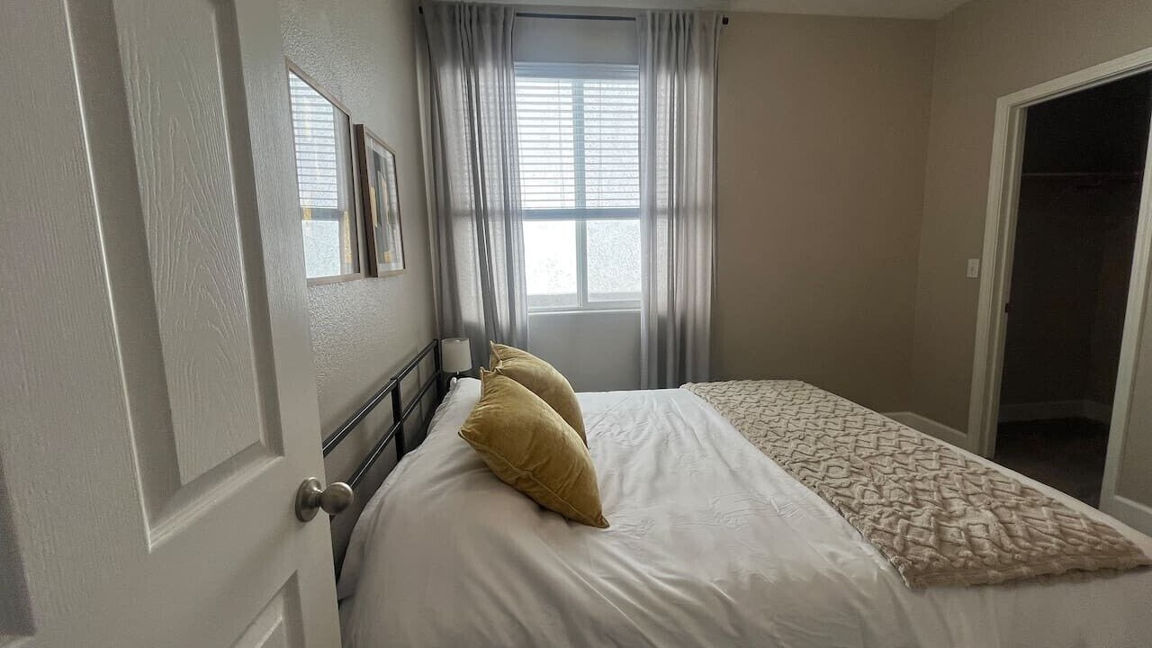 Photo of Bedroom in North Natomas