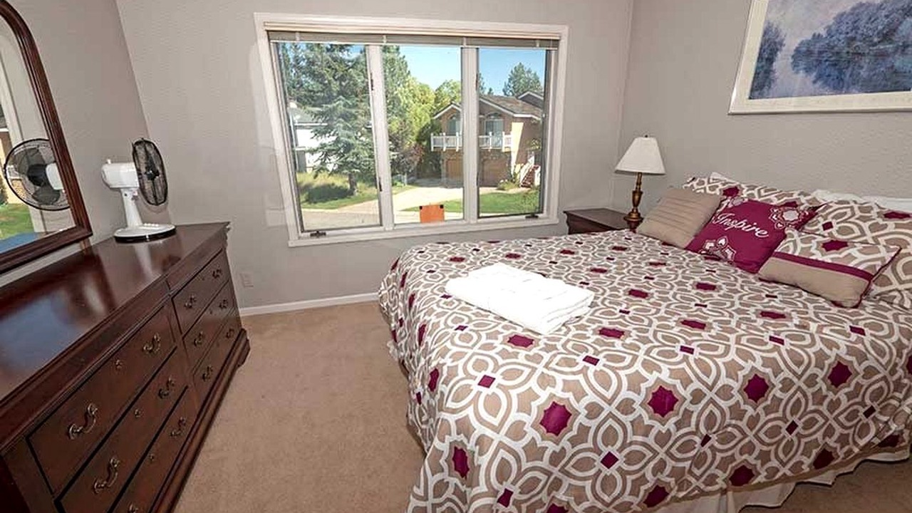 Photo of Bedroom in Tahoe Keys