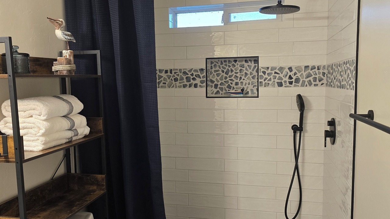 Photo of Bathroom in North Lakeport