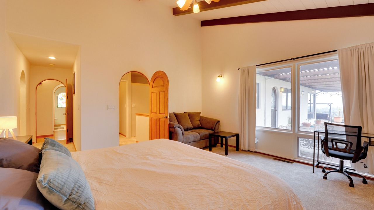 Photo of Bedroom in Live Oak