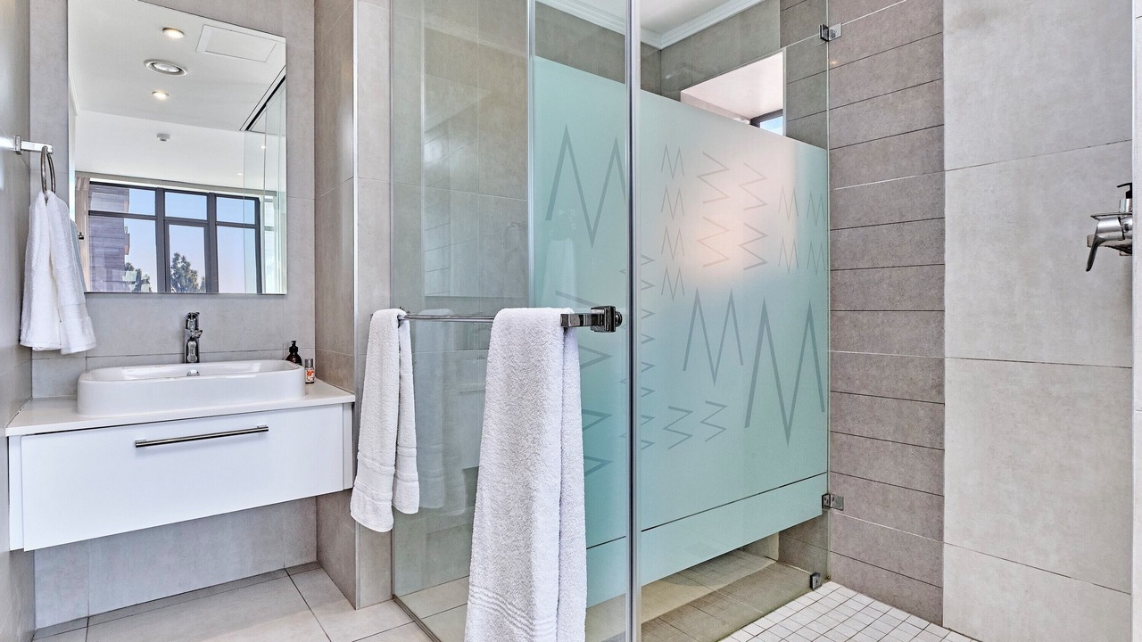 Photo of Bathroom in Greater Johannesburg Metropolitan Area