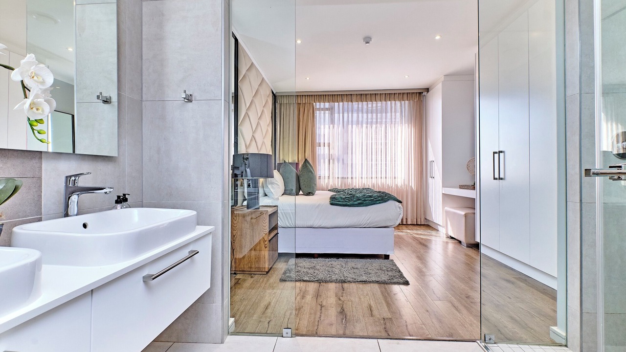 Photo of Bathroom in Greater Johannesburg Metropolitan Area