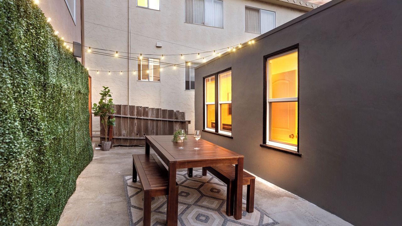 Photo of Outdoor in Downtown