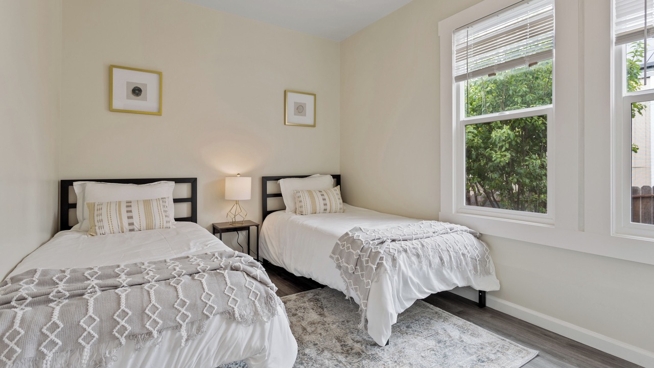 Photo of Bedroom in Downtown